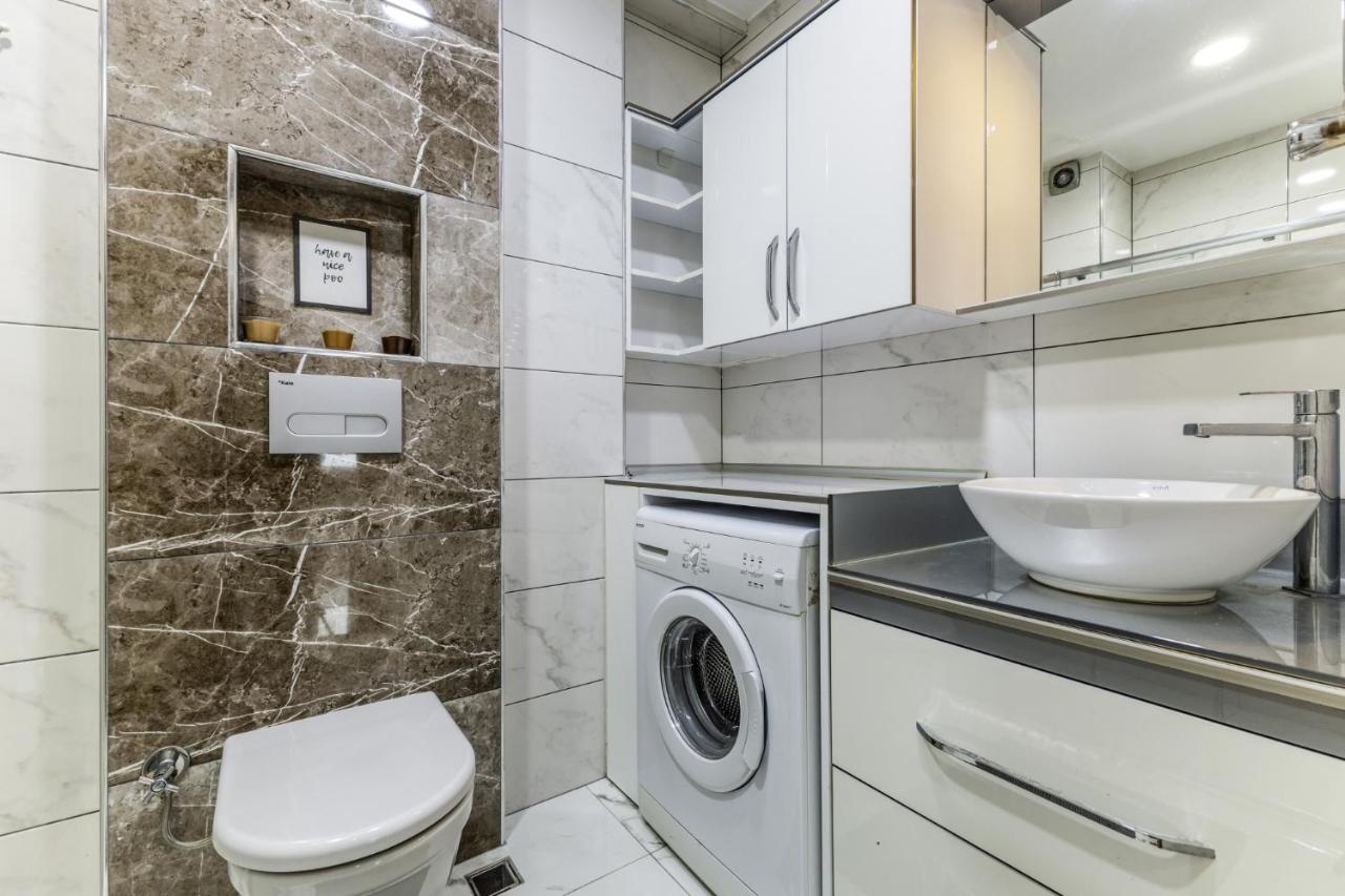イスタンブールSpacious Flat Near Bagdat Avenue In Suadiyeアパートメント エクステリア 写真